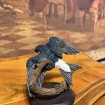 El Boyaması Kuş Figürlü Dekoratif Biblo – Vogelwelt Collection Mehlschwalbe (10x8 cm)