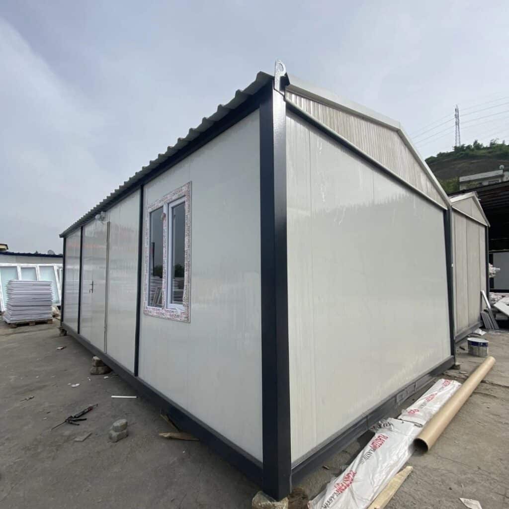 4x8 Konteyner Çatılı