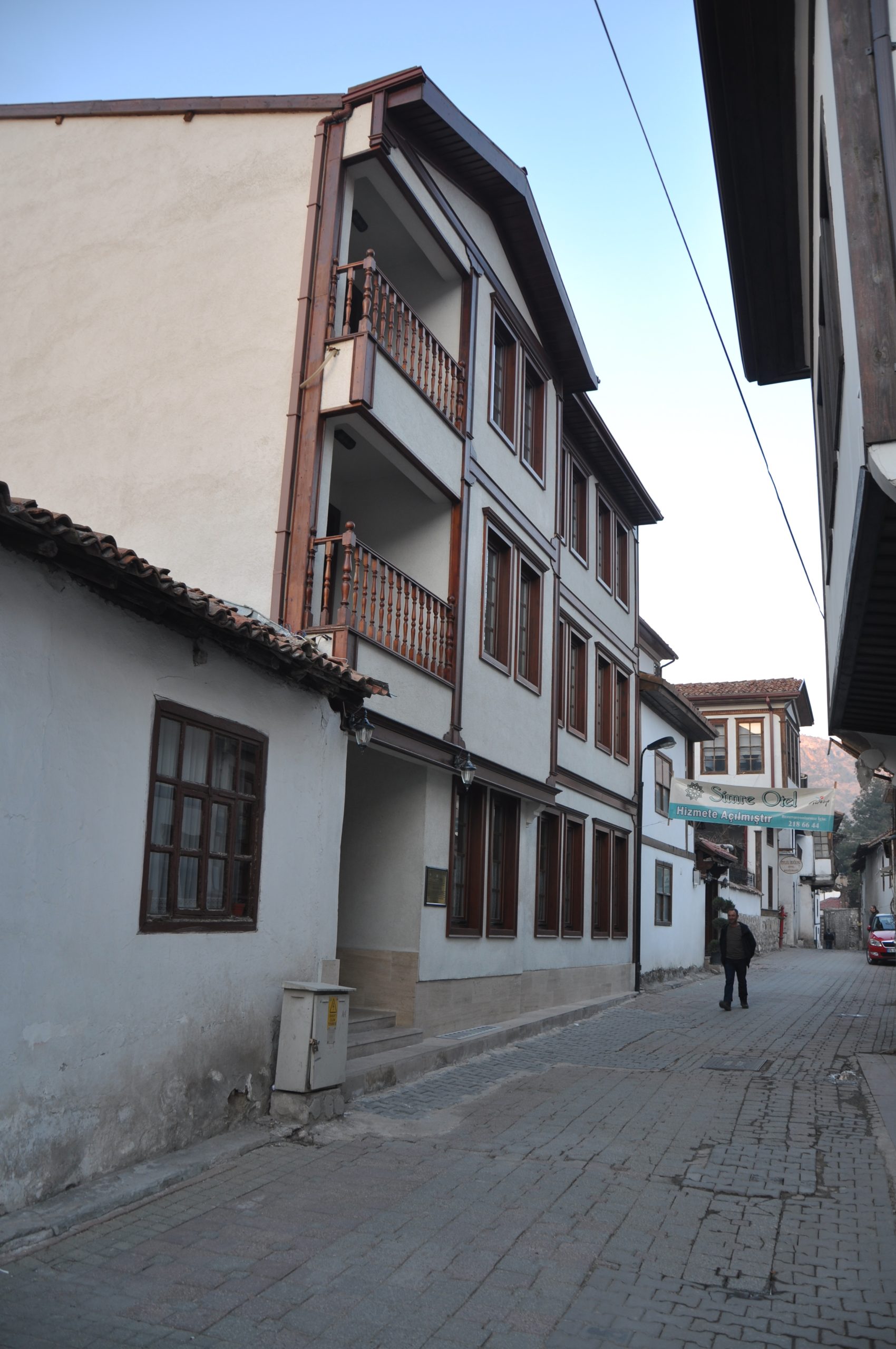 Simre Otel Konum